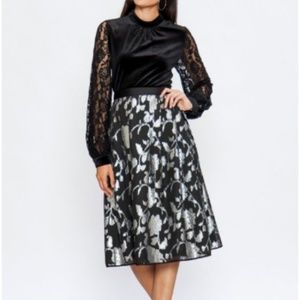 Women's Black & Silver Pleated A-Line Skirt with Tinsel Flowers